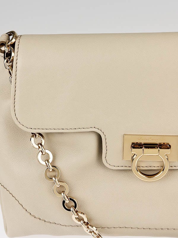 Ferragamo clearance classic flap