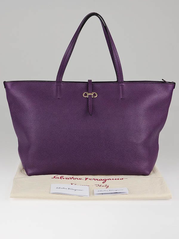 Salvatore Ferragamo パープル バッグ Salvatore Ferragamo Purple Pebbled Leather Bice Tote Bag