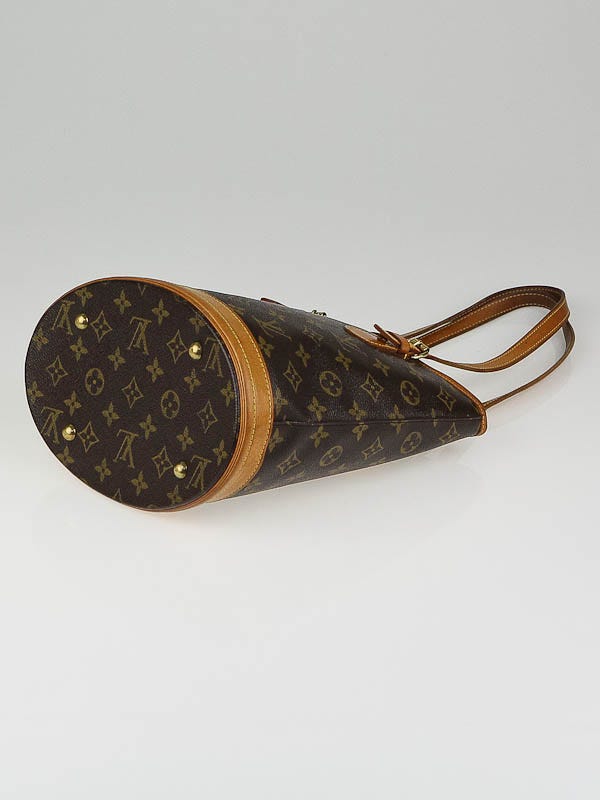 Louis Vuitton Red Monogram Vernis Petit Bucket Bag w/ Accessories Pochette  - Yoogi's Closet