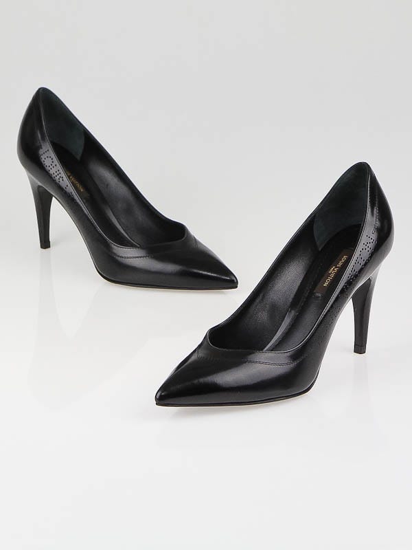 Louis Vuitton Black Leather Frivolous Pumps Size 5.5/36