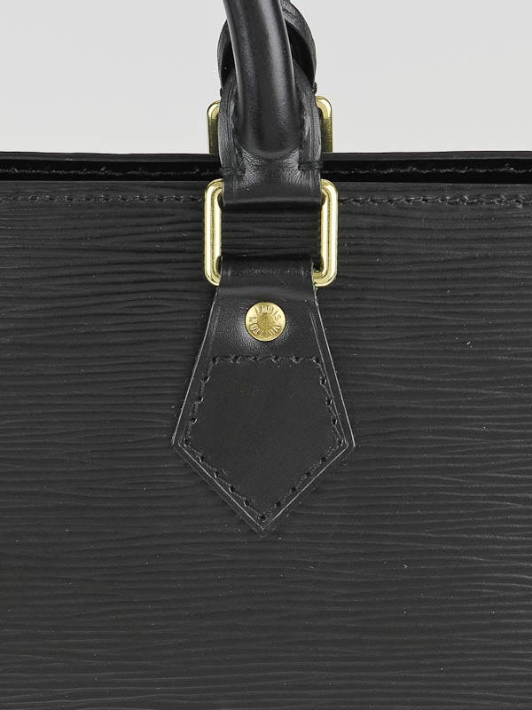 Louis Vuitton Black Epi Leather Sac Triangle Bag w/ Shoulder Strap -  Yoogi's Closet