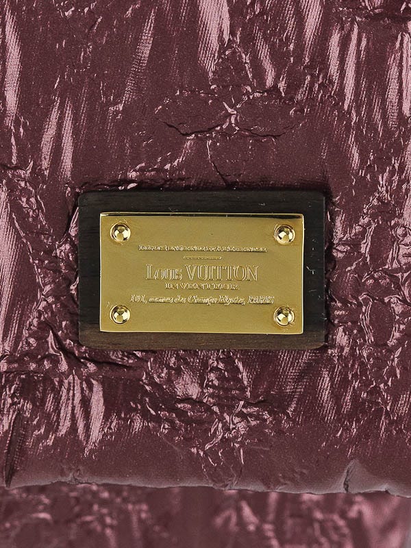 Louis Vuitton Limited Edition Mara Monogram Limelight African Queen Clutch  Bag - Yoogi's Closet