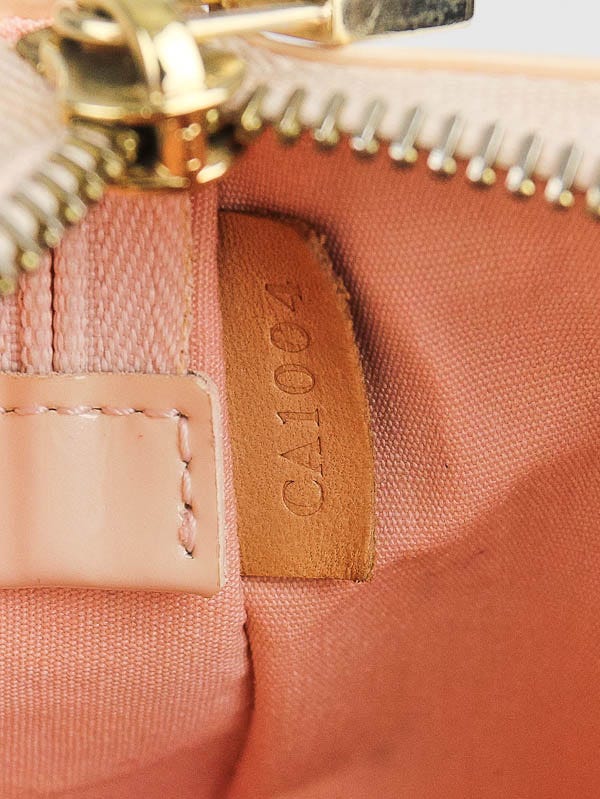 Louis Vuitton Monogram Vernis Mallory Square Bag | Yoogi