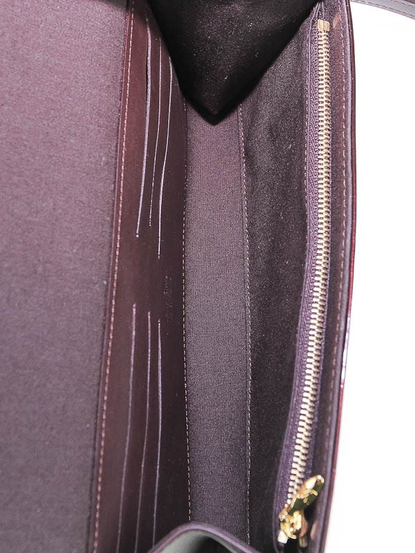 LOUIS VUITTON Amarante purple Monogram Vernis ROSSMORE MM Shoulder Bag