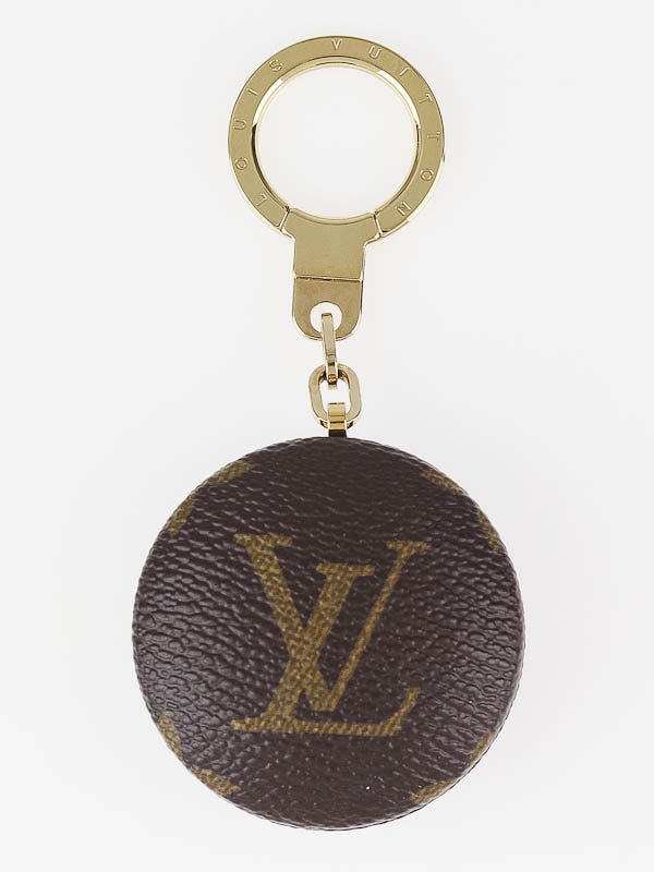 Louis vuitton astropill on sale keychain