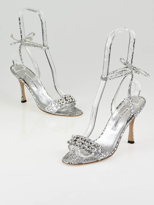 Manolo blahnik 2025 silver heels