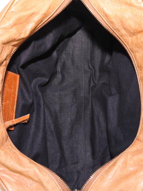 【関税&送料込】Balenciaga Marrone Caramello Chiusura A Tors Balenciaga Caramel Chevre Leather Box Bag | Yoogi's Closet