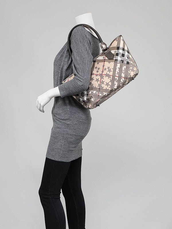 Burberry Silver Coated Canvas Nickie Star Check Tote Bag | Yoogi's