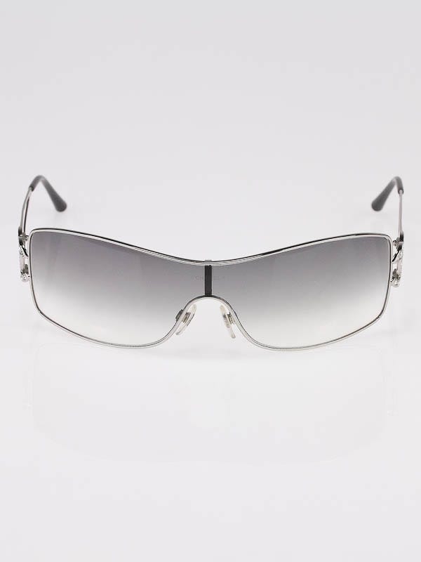 Chanel Black Gradient Lenses with Silver Swarovski Crystal CC Logo  Sunglasses 4072-B - Yoogi's Closet