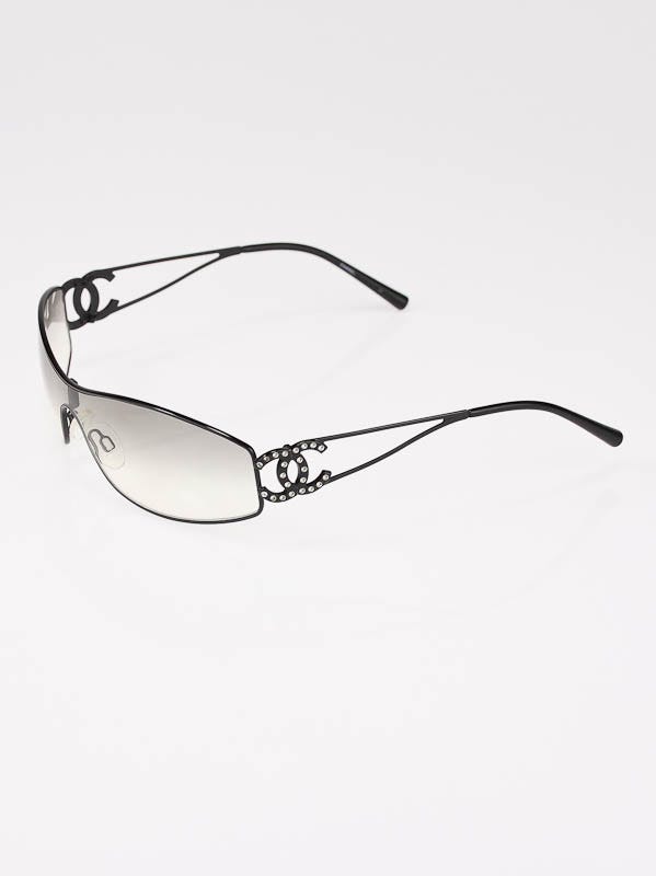 Chanel Black Gradient Lenses with Black Frame and Swarovski Crystal CC Logo  Sunglasses 4072-B - Yoogi's Closet