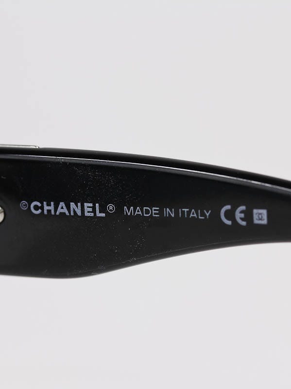Chanel Black Tint Metal Frame Wrap Aviators Sunglasses- 4136