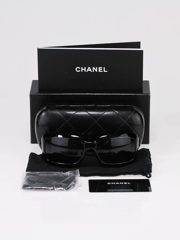 Chanel Black Mother of Pearl CC Logo Sunglasses 5076-H - Yoogi's Closet