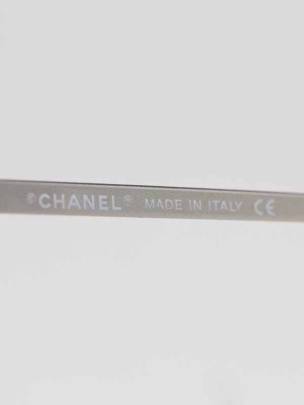 Chanel Frameless CC Logo Sunglasses 4003 | Yoogi's Closet Chanel Frameless CC Logo Sunglasses 4003 | Yoogi's Closet
