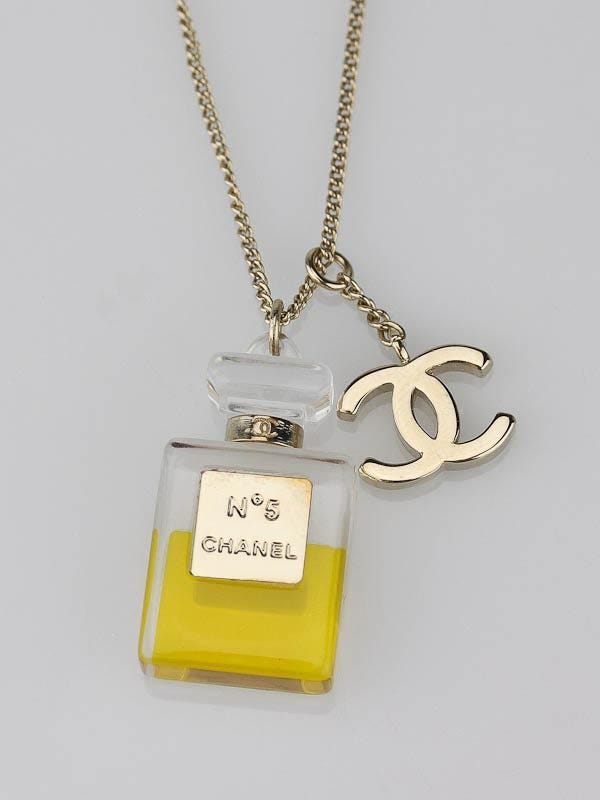 Chanel No. 5 Perfume Bottle Charm Necklace - Yoogi's Closet