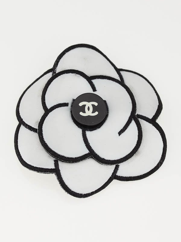 Chanel White/Black Rubber Camellia Flower Pin - Yoogi's Closet
