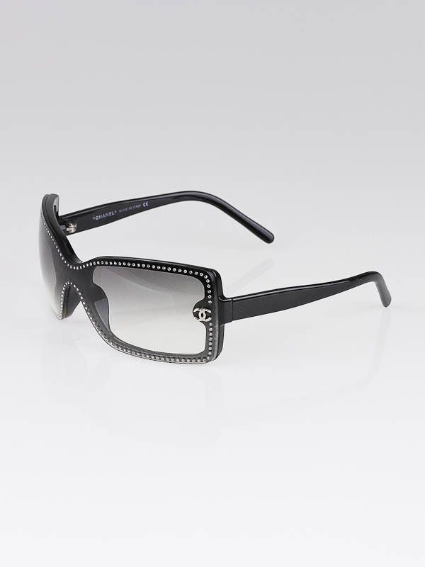 Chanel Swarovski Crystal Black Frame Gradient Tint Sunglasses- 5065 - Yoogi's  Closet