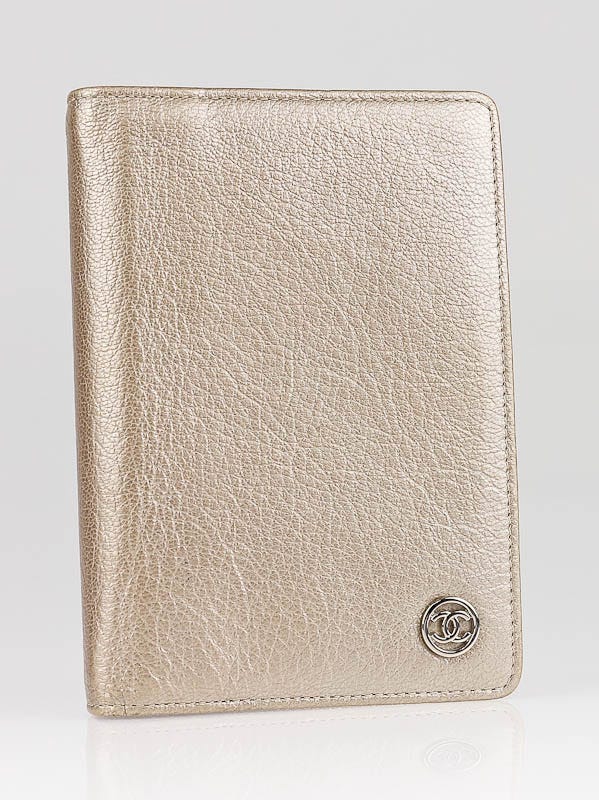 Chanel Gold Leather CC Logo Small Agenda/Address Book - Yoogi's Closet