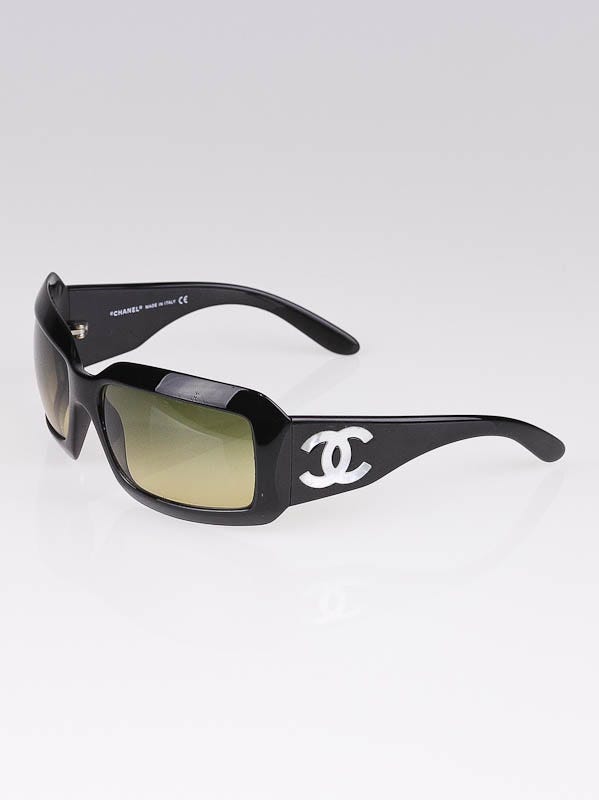 Chanel Black Frame Mother-of-Pearl CC Logo Sunglasses-5076 - Yoogi's Closet