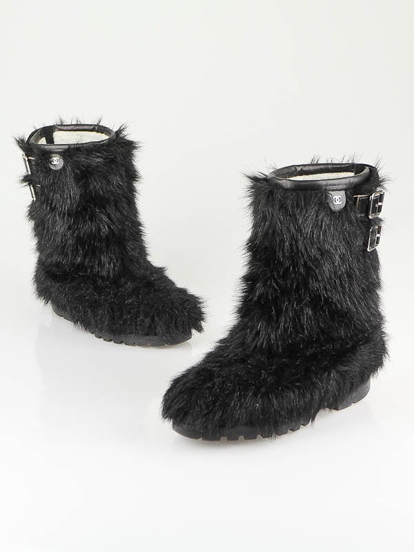 Chanel best sale fur boots