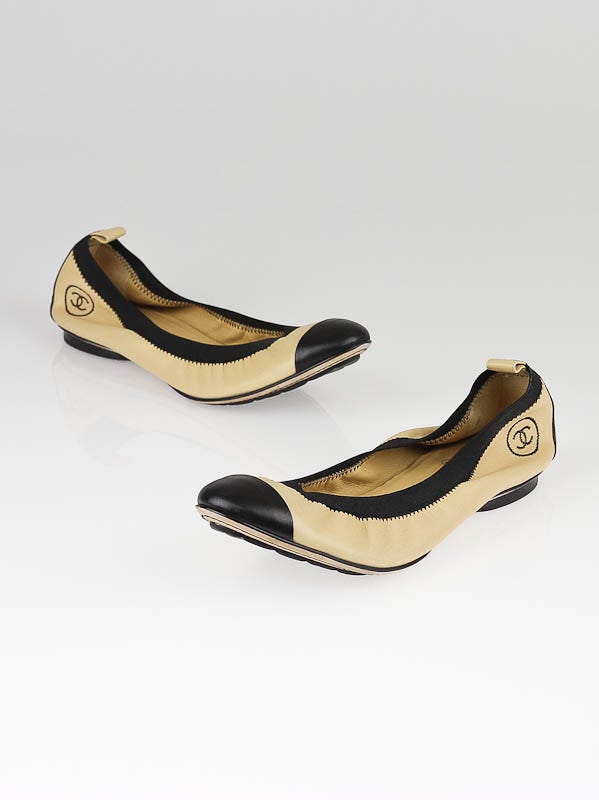 Chanel ballerinas in black patent calf leather 37 , sold with box