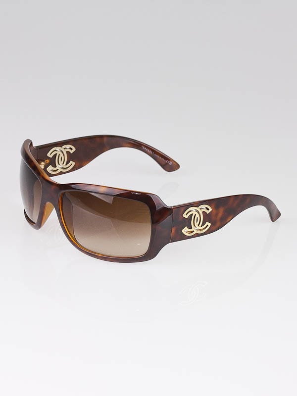 Chanel Tortoise Shell Frame CC Logo Sunglasses - 6018 | Yoogi's Closet