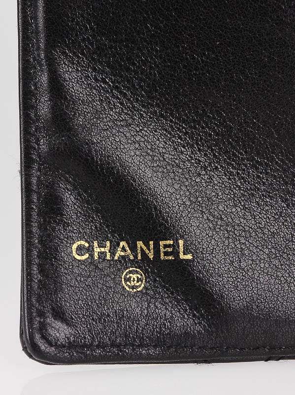 Chanel Black Quilted Leather CC BiFold Wallet Chanel