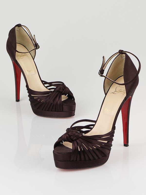 24H限定値引き】 Christian Louboutin ベージュ レディース