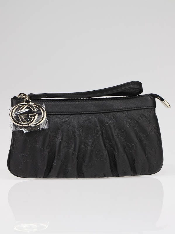 GUCCI Guccissima Leather GG Wristlet Pochette Black 212203