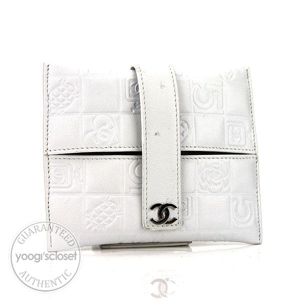 Chanel White Embossed Leather Card/Tissue Holder