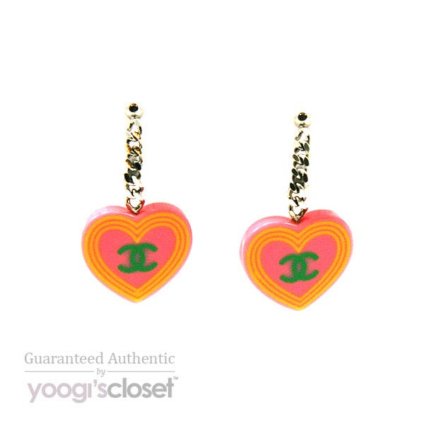 Chanel Pink CC Logo Heart Drop Earrings - Yoogi's Closet