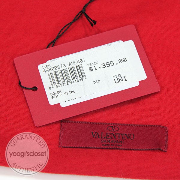 Fake top valentino label