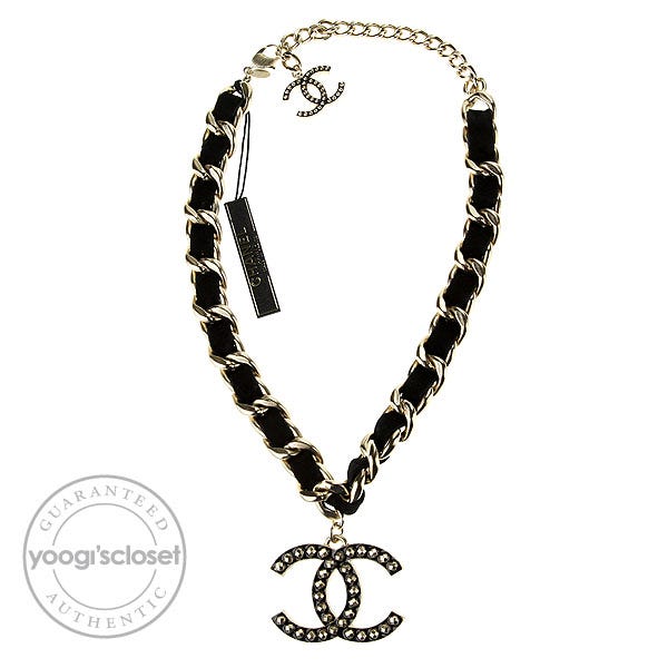 Chanel Gold Chain/Black Velvet CC Logo Necklace - Yoogi's Closet