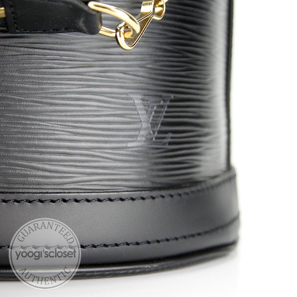 Rare Discontinued Authentic LOUIS VUITTON Black Epi Leather Bucket