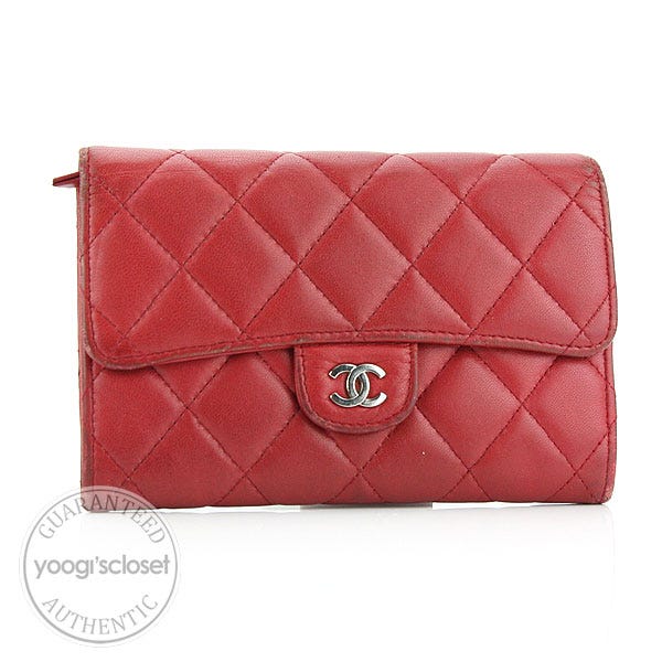 Chanel Red Quilted Lambskin Flap Wallet Purse - Yoogi's Closet