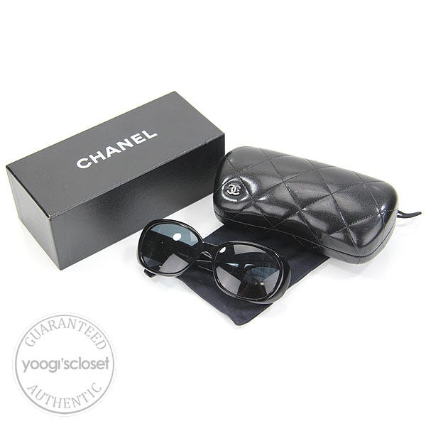 Chanel White/Black Camellia Flower Sunglasses - 5113 - Yoogi's Closet