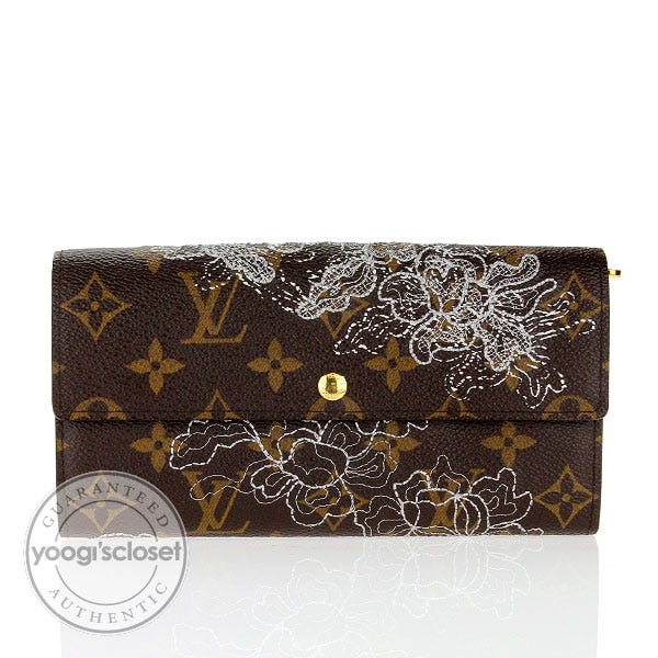 We also have this limited edition Louis Vuitton Sarah wallet that