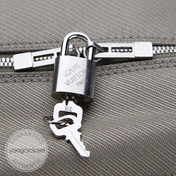 Louis Vuitton Sable Damier Geant Aventurier Bag | Yoogi's Closet Louis Vuitton Sable Damier Geant Aventurier Bag | Yoogi's Closet