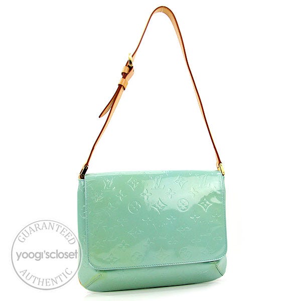 Thompson patent leather handbag Louis Vuitton Green in Patent