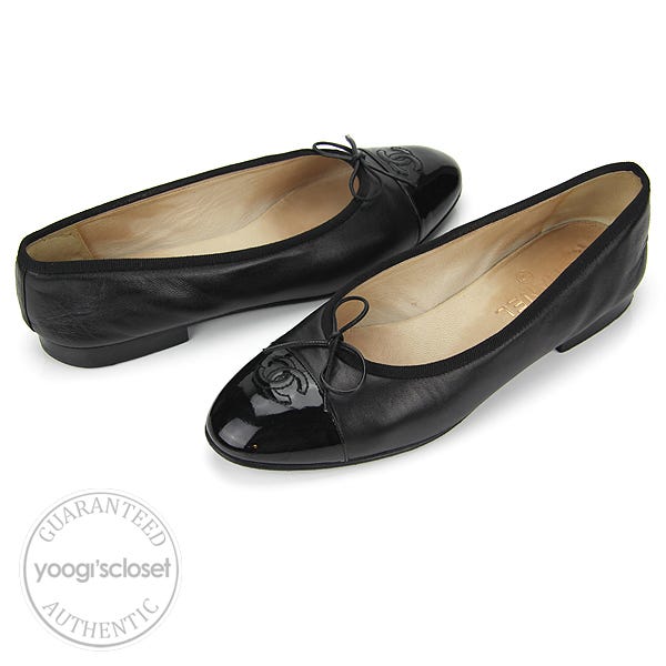 Chanel Black Leather Spectator Flats Size 8