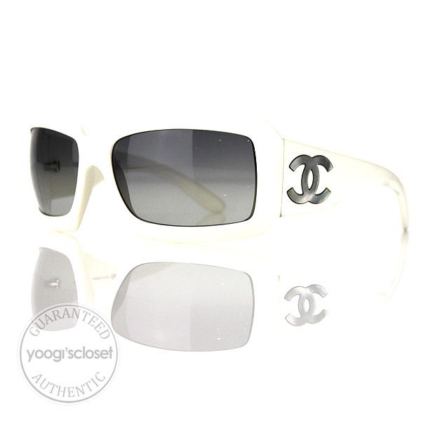 Chanel White Pearl CC Logo Sunglasses 5076 - Yoogi's Closet