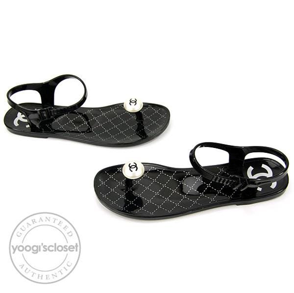 Chanel Black Rubber Flat Sandals Size 6.5