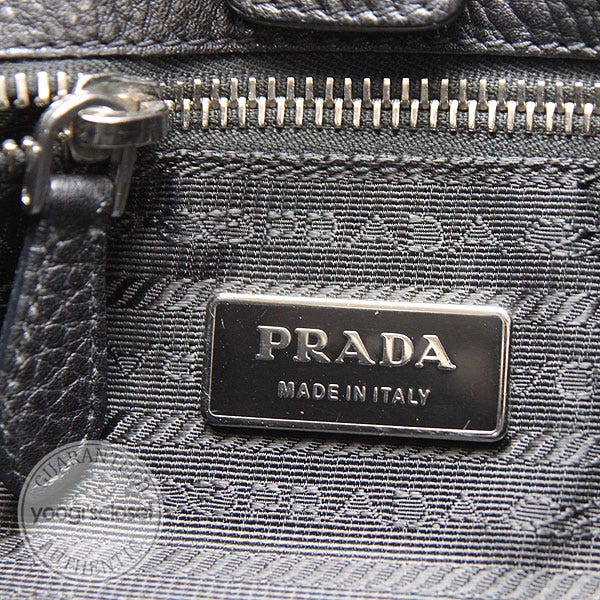 Prada Black Vitello Daino Shoulder Bag BR3706 | Yoogi's Closet