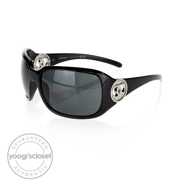 Chanel Black Frame Metal CC Logo Sunglasses- 6023