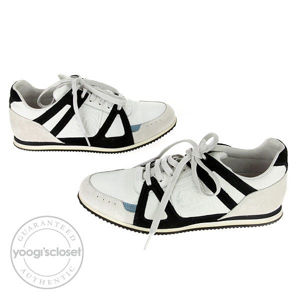 Chanel White/Black Leather and Suede CC Logo Sneakers