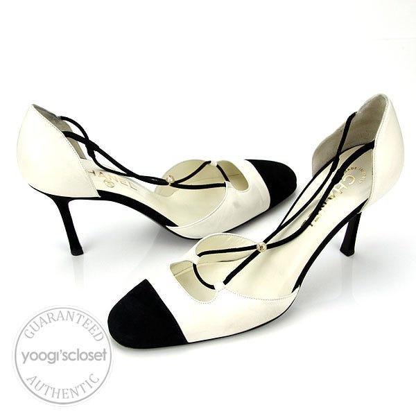 Chanel White Leather Pearl Toe Cap Heels Size 8.5