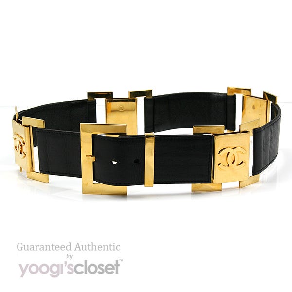 Chanel Black Leather and Goldtone Link Belt