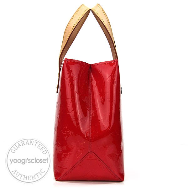 Louis Vuitton Red Monogram Vernis Reade PM Bag at 1stDibs