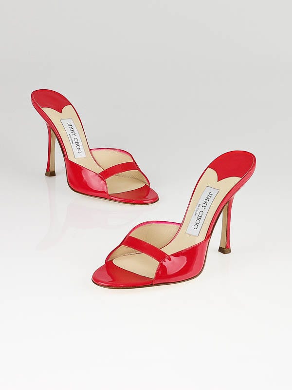 Raspberry on sale colored sandals