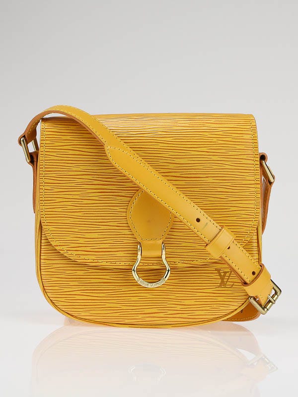 Scored this vintage '96 Saint Cloud in beautiful yellow epi leather for  under $400. I normally shy away from bright colors but I just could not say  no! : r/Louisvuitton