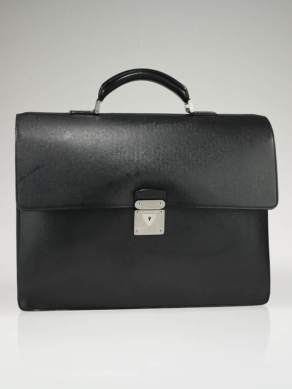 Louis Vuitton Black Taiga Leather Robusto 2 Compartment Briefcase